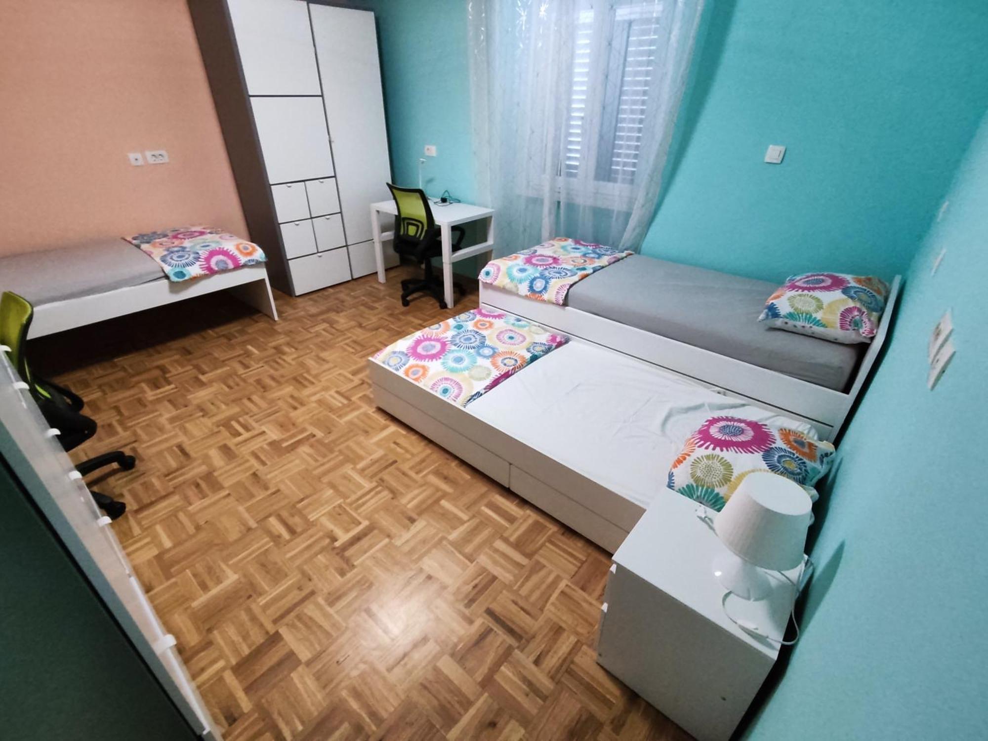 Silvo Apartments โคเปร์ ภายนอก รูปภาพ